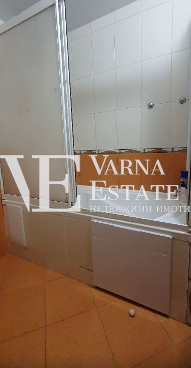 Продава  2-стаен град Варна , Цветен квартал , 65 кв.м | 29519331 - изображение [13]
