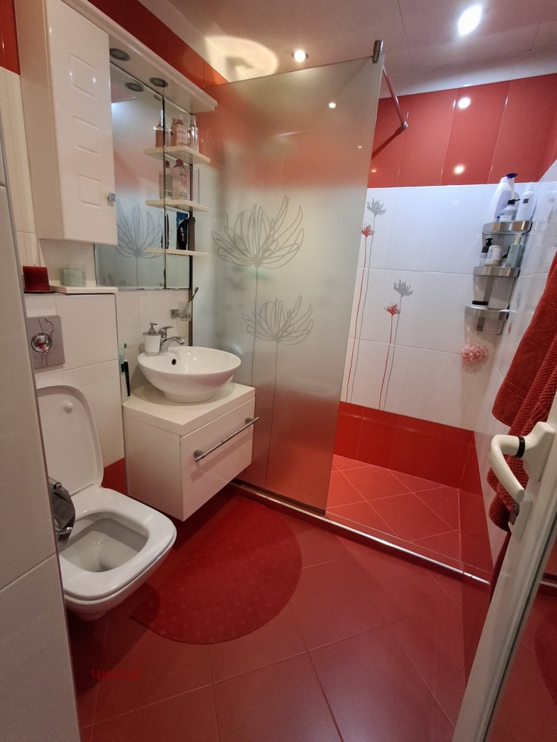 Eladó  2 hálószobás Sofia , Mladost 1A , 80 négyzetméter | 74775946 - kép [13]