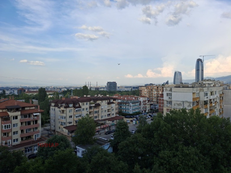Eladó  2 hálószobás Sofia , Mladost 1A , 80 négyzetméter | 74775946 - kép [15]
