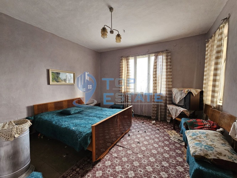 Продава КЪЩА, с. Драгомирово, област Велико Търново, снимка 6 - Къщи - 49838218