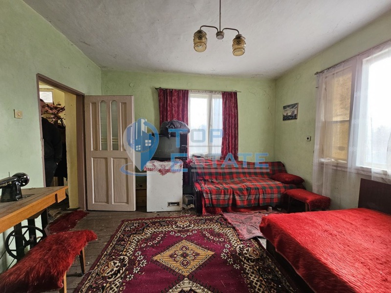 Продава КЪЩА, с. Драгомирово, област Велико Търново, снимка 5 - Къщи - 49838218