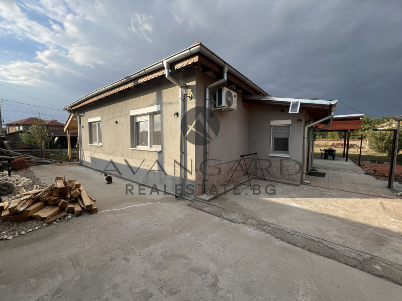 Продава КЪЩА, с. Момино село, област Пловдив, снимка 16 - Къщи - 52072167