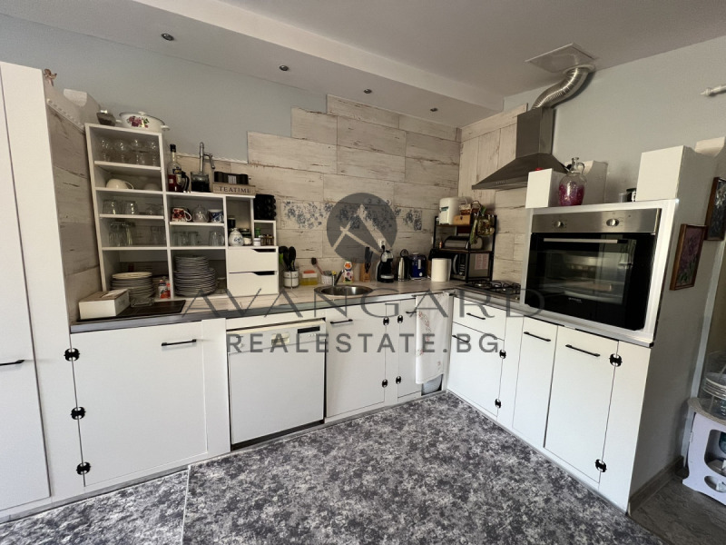 Продава КЪЩА, с. Момино село, област Пловдив, снимка 2 - Къщи - 52072167