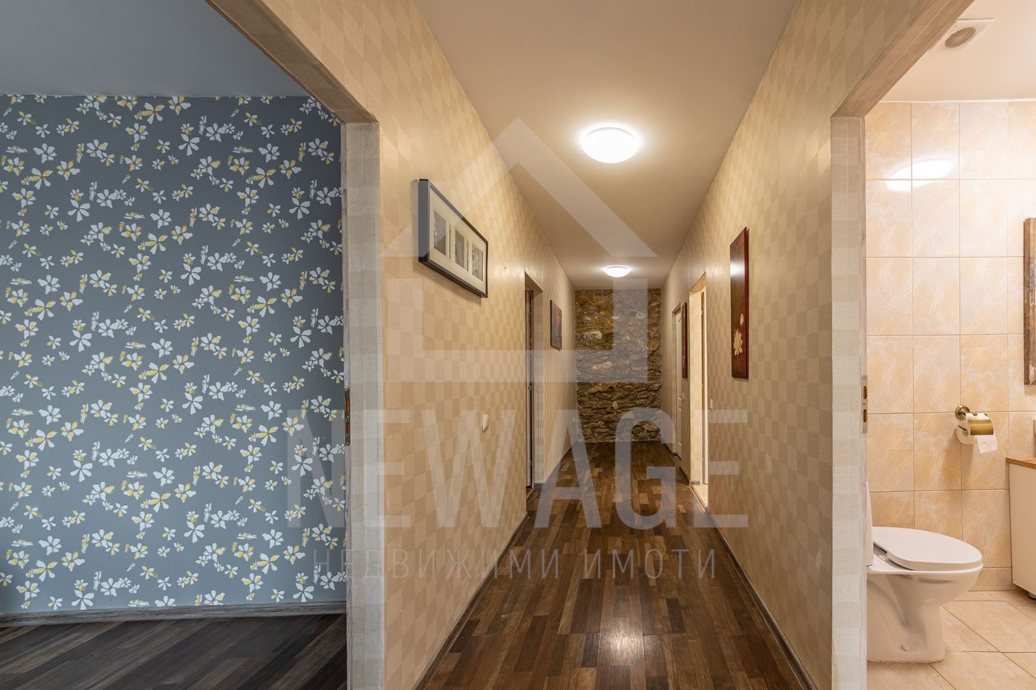 Продава КЪЩА, с. Баново, област Варна, снимка 8 - Къщи - 54202427