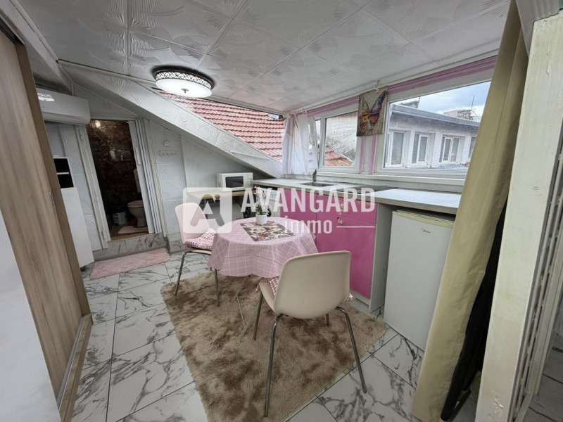 Продава 1-СТАЕН в град Варна, Спортна зала - 30 кв.м / 69 900 € » 136 712.52 лв., АВАНГАРД ИМО