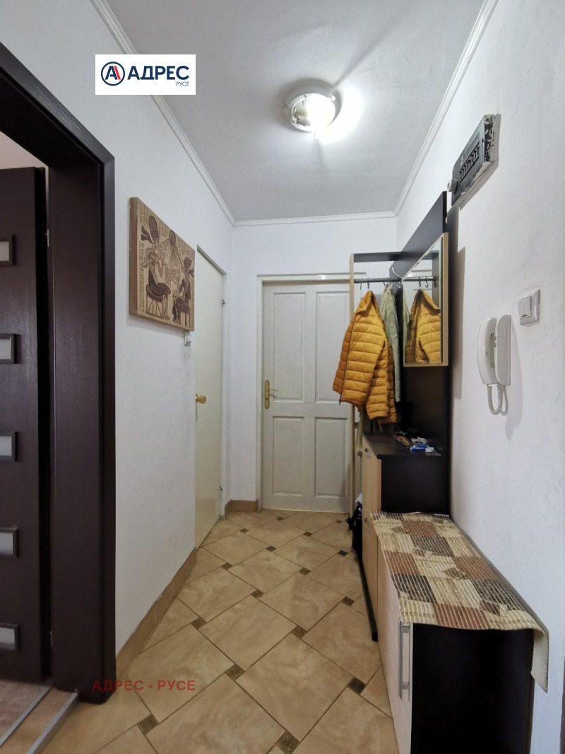 Продава  2-стаен град Русе , Широк център , 65 кв.м | 39361296 - изображение [12]