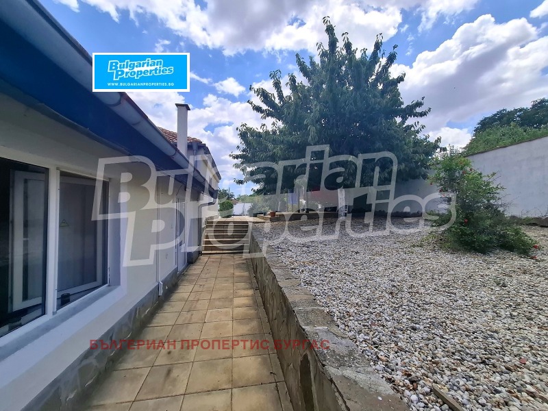 Продава КЪЩА, гр. Бургас, с. Брястовец, снимка 16 - Къщи - 52667619