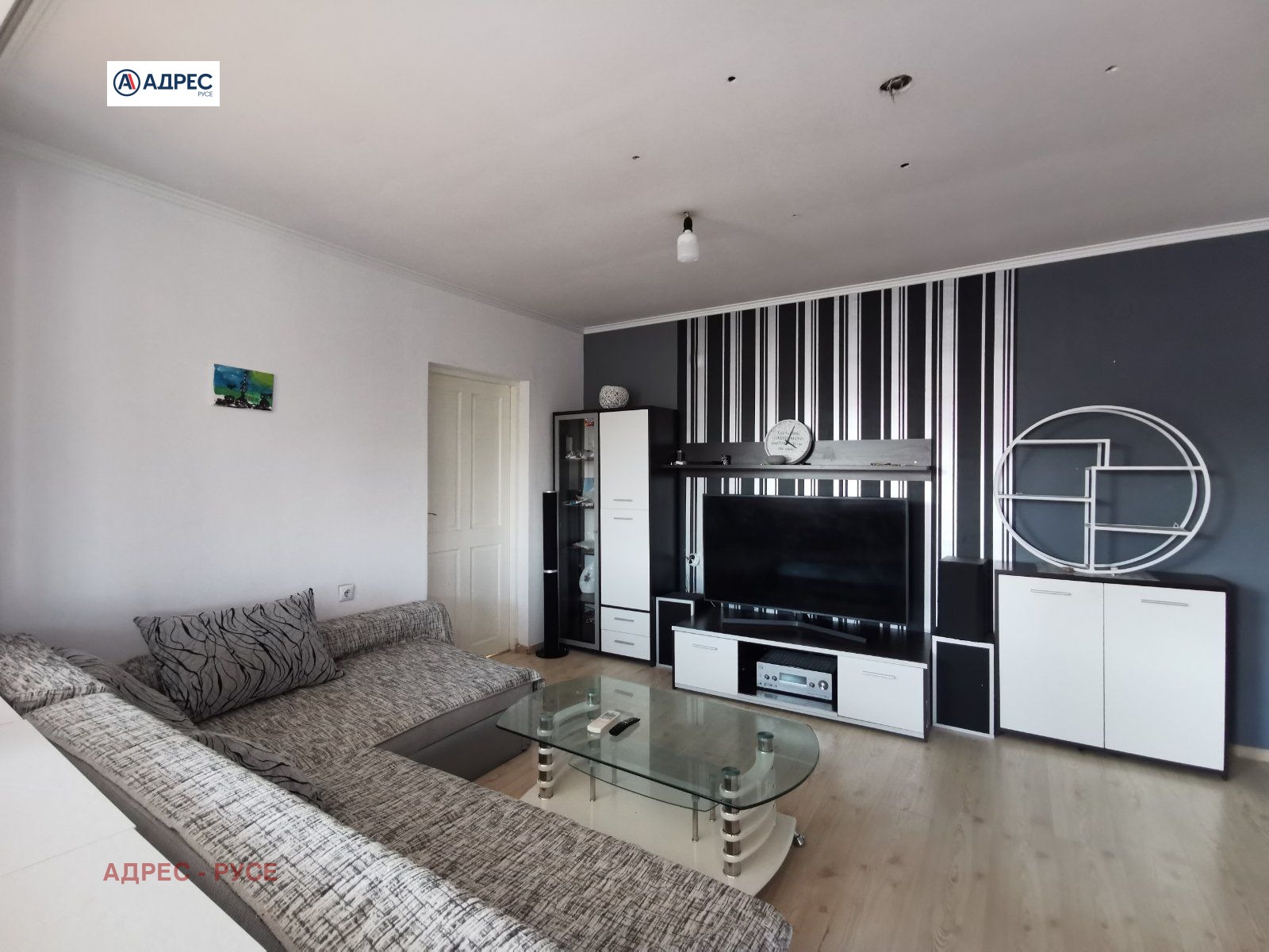 Продава 2-СТАЕН, гр. Русе, Широк център, снимка 2 - Апартаменти - 44891722