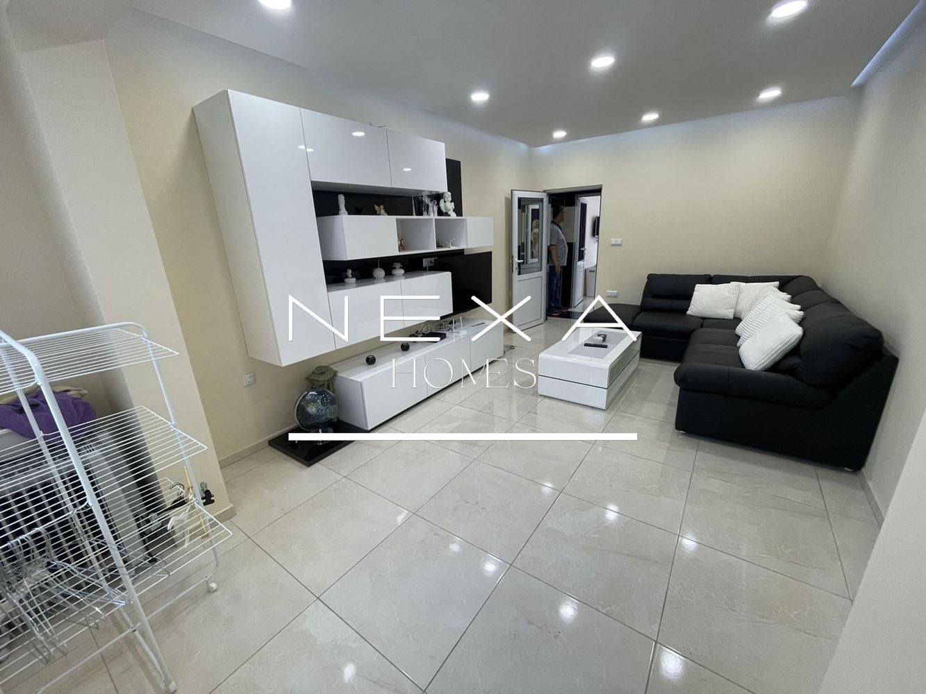 Продава 2-СТАЕН, гр. Варна, Младост 1, снимка 2 - Апартаменти - 53584361