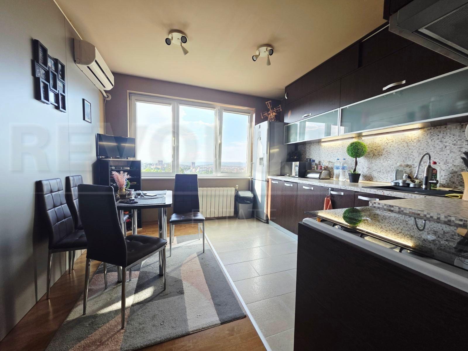 Продава 3-СТАЕН, гр. София, Бояна, снимка 3 - Апартаменти - 54823758