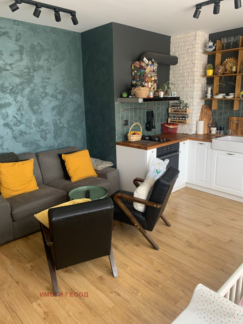 Продава  2-стаен град София , Карпузица , 60 кв.м | 12871800 - изображение [2]