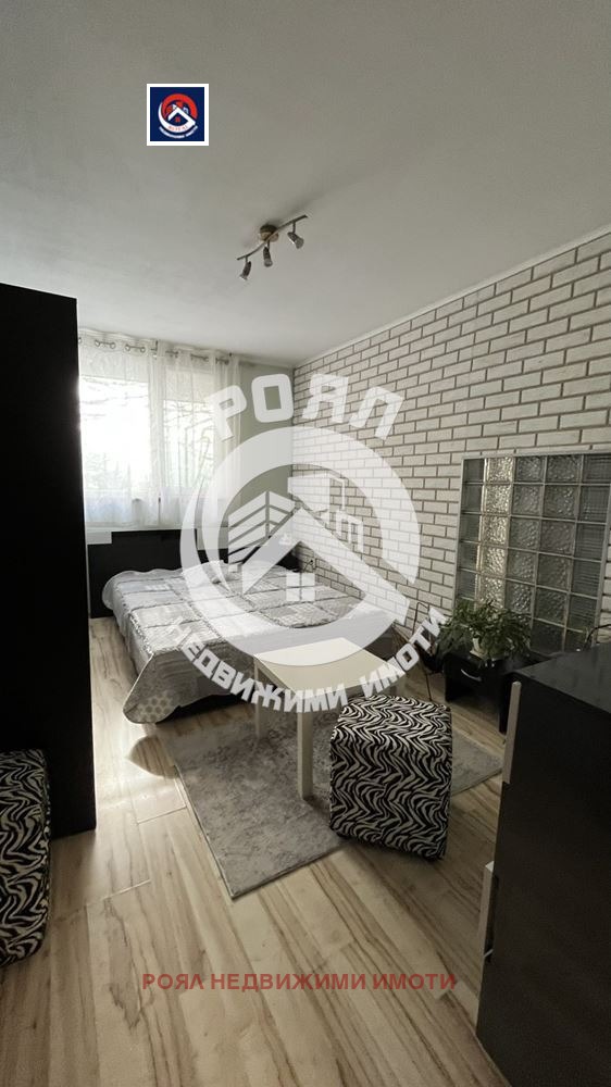 Продава ЕТАЖ ОТ КЪЩА, гр. Пловдив, Южен, снимка 8 - Етаж от къща - 53778165