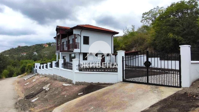 Продава КЪЩА в област Добрич, гр. Балчик - 160 кв.м / 265 000 € » 518 294.95 лв., ЖИВЕНА