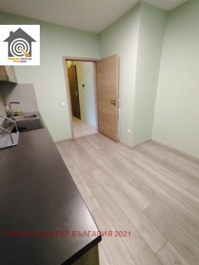 2 Schlafzimmer Zona B-5, Sofia 9