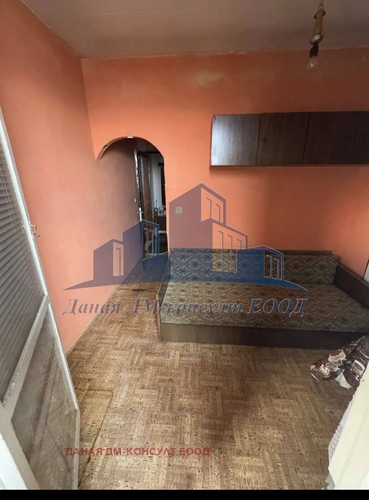 Na prodej  Studio Šumen , Dobrudžanski , 43 m2 | 72032031