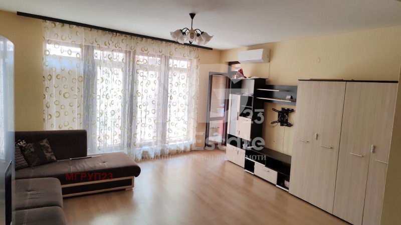 Til salgs  1 soverom Plovdiv , Ostromila , 84 kvm | 65376710 - bilde [3]