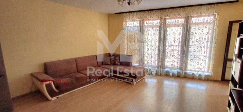Til salgs  1 soverom Plovdiv , Ostromila , 84 kvm | 65376710 - bilde [4]