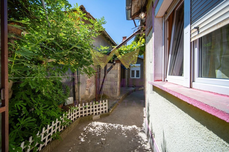 Te koop  Huis Dobritsj , Kralska zona , 64 m² | 22676015 - afbeelding [16]