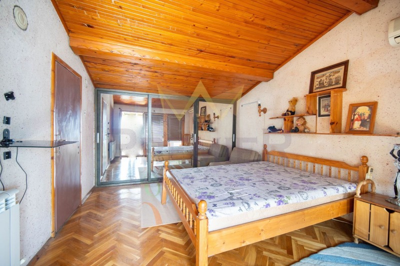 Te koop  Huis Dobritsj , Kralska zona , 64 m² | 22676015 - afbeelding [4]