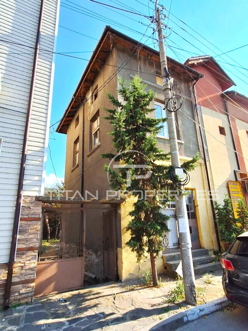 Продава  Къща област Пловдив , гр. Кричим , 80 кв.м | 50725936