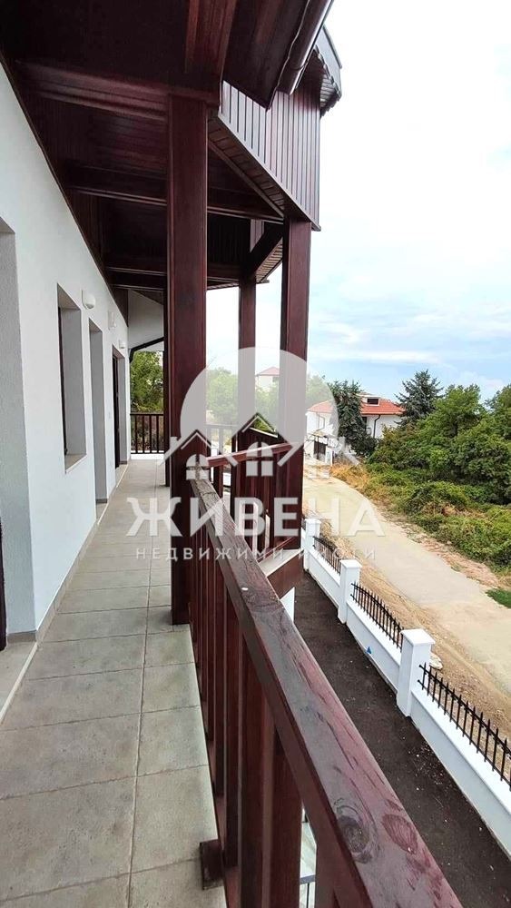 Продава КЪЩА, гр. Балчик, област Добрич, снимка 8 - Къщи - 52418643