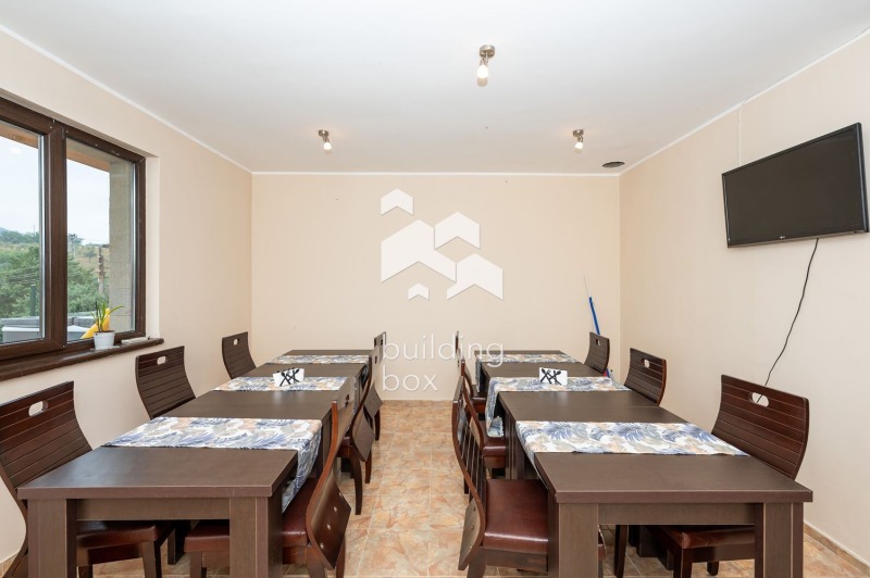 Продава ХОТЕЛ, гр. Батак, област Пазарджик, снимка 14 - Хотели - 52703156