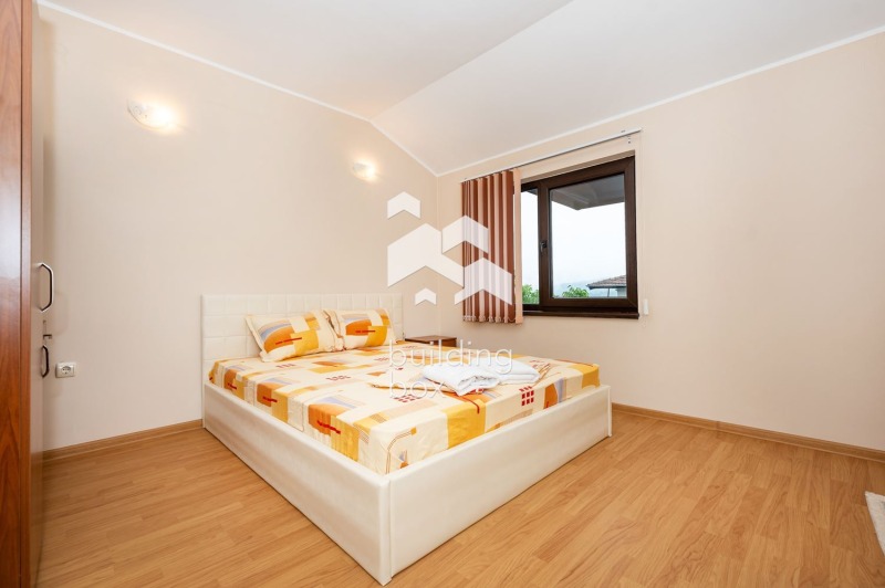 Продава ХОТЕЛ, гр. Батак, област Пазарджик, снимка 4 - Хотели - 52703156