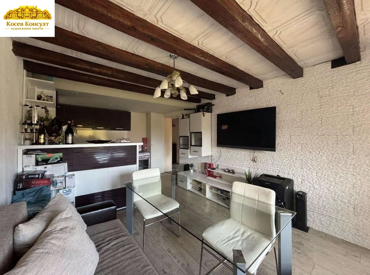 Продава ЕТАЖ ОТ КЪЩА, с. Старозагорски бани, област Стара Загора