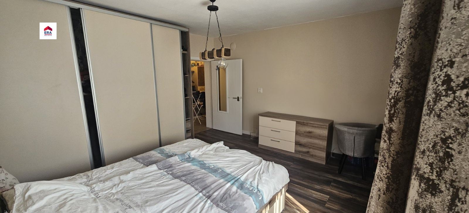 Продава ЕТАЖ ОТ КЪЩА, гр. Пловдив, Кършияка, снимка 3 - Етаж от къща - 54224367