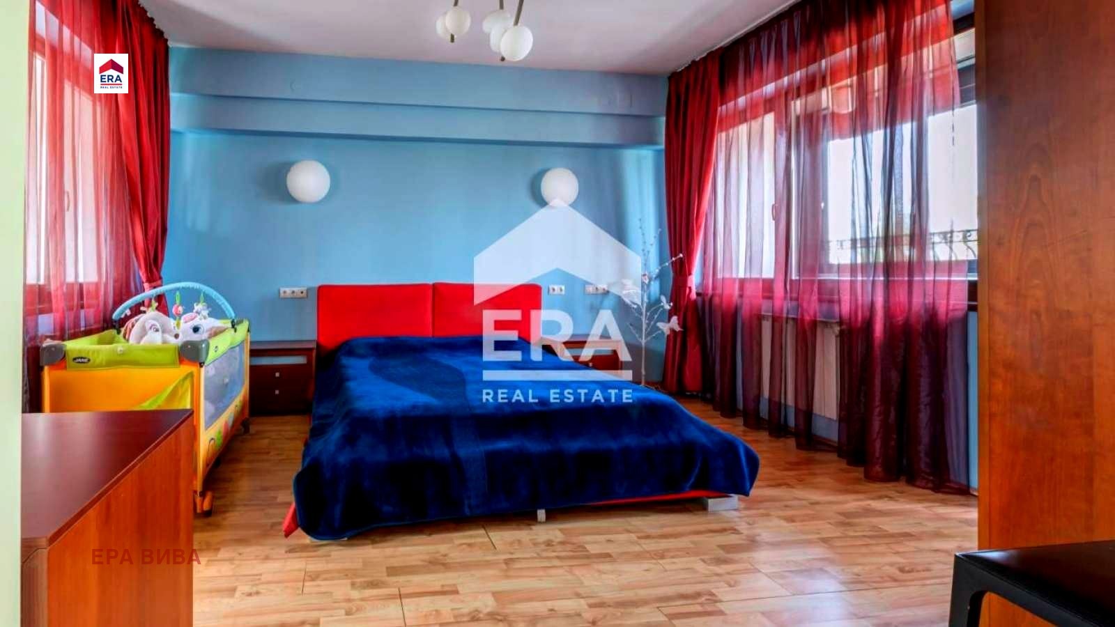 Продава КЪЩА, гр. София, в.з.Киноцентъра, снимка 14 - Къщи - 54337365