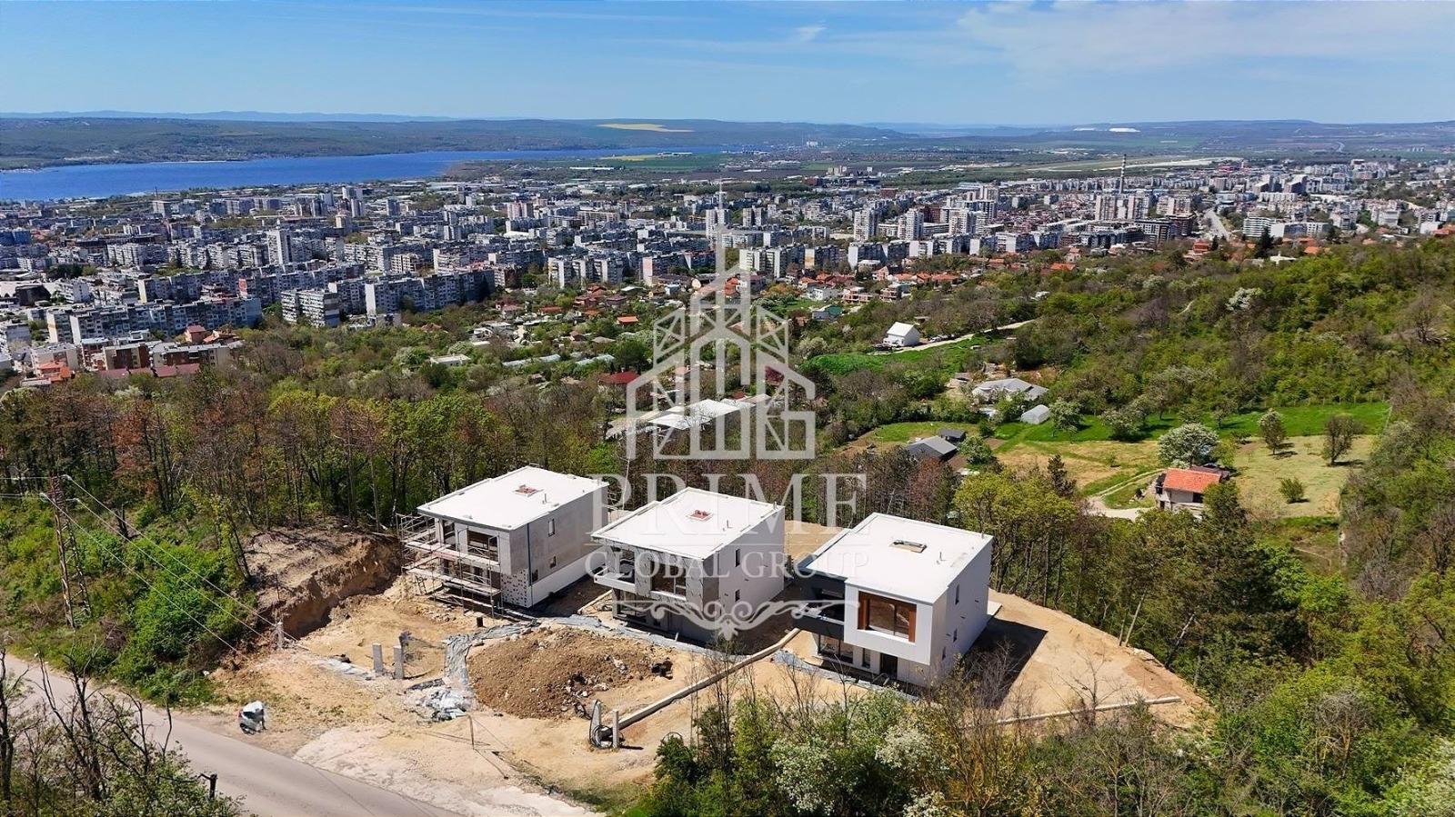 Продава КЪЩА, гр. Варна, м-т Пчелина