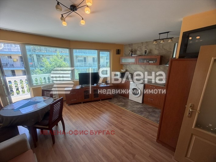 Продава 2-СТАЕН, гр. Поморие, област Бургас, снимка 3 - Апартаменти - 55304774