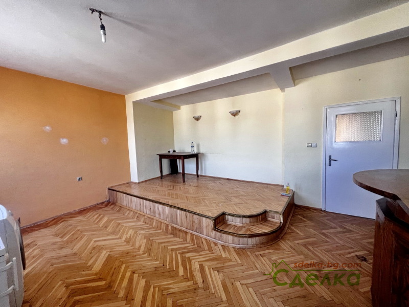 Продава  3-стаен град Габрово , Център , 96 кв.м | 25245092 - изображение [5]