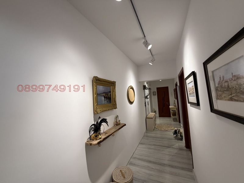 Продава 3-СТАЕН, гр. Ямбол, Център, снимка 2 - Апартаменти - 53591742