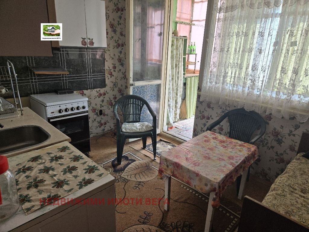 Продава 2-СТАЕН, гр. Горна Оряховица, област Велико Търново, снимка 4 - Апартаменти - 53713218