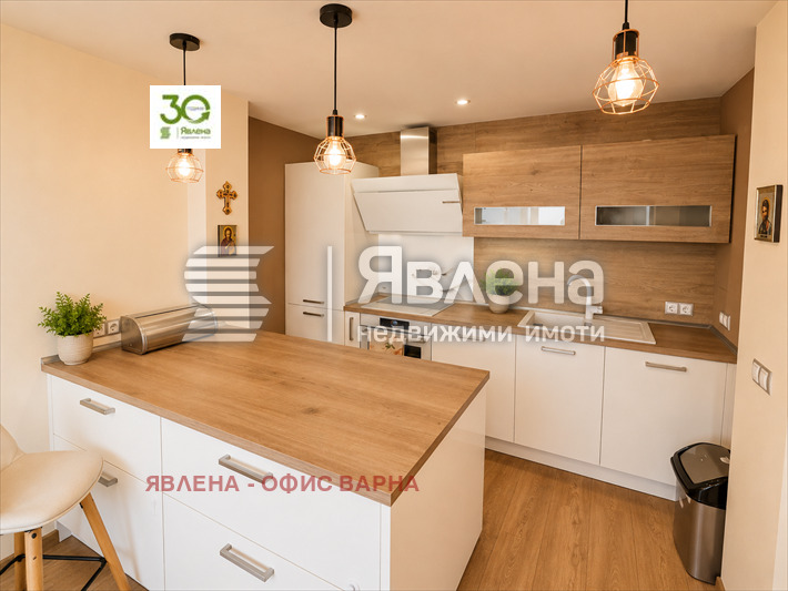 Продава 4-СТАЕН, гр. Варна, Чайка