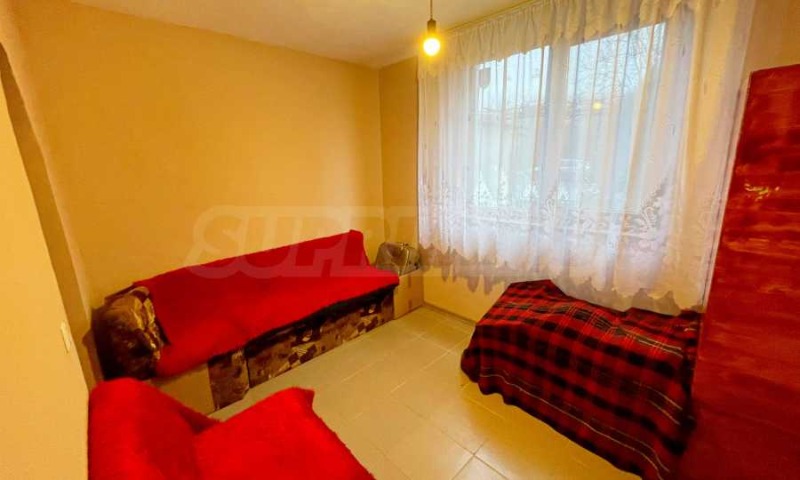 Продава КЪЩА, с. Малина, област Добрич, снимка 9 - Къщи - 52711026