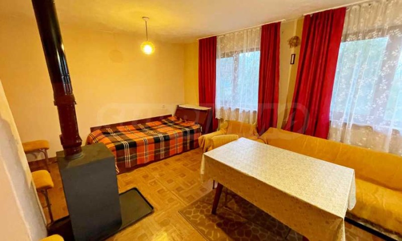 Продава КЪЩА, с. Малина, област Добрич, снимка 7 - Къщи - 52711026