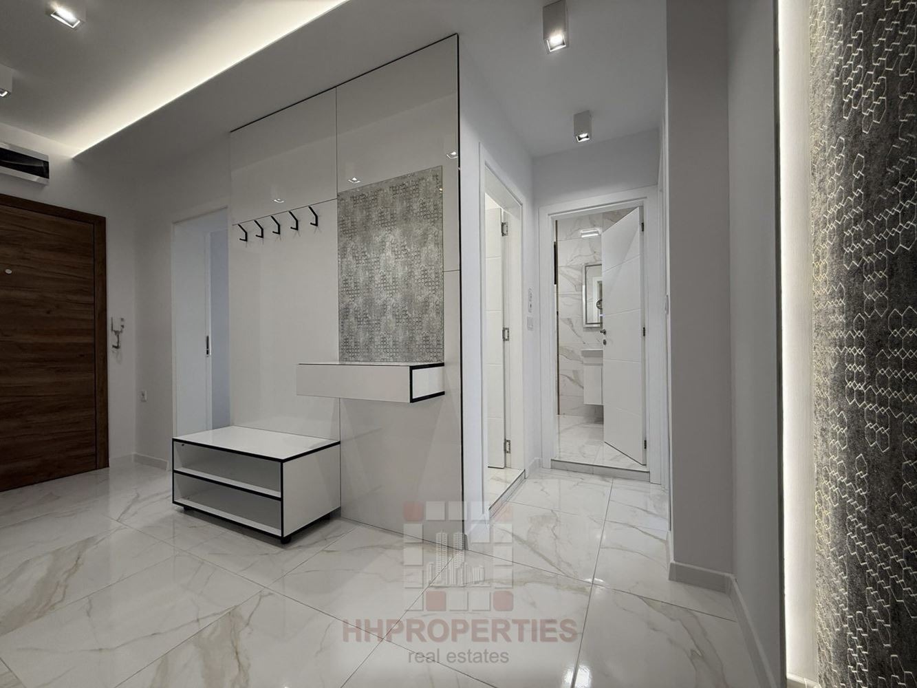 Продава 3-СТАЕН, гр. Пловдив, Остромила, снимка 9 - Апартаменти - 53968035