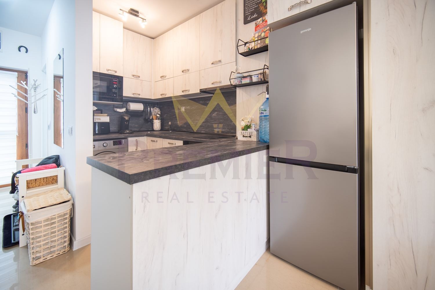 Продава КЪЩА, гр. Балчик, област Добрич, снимка 4 - Къщи - 53627604