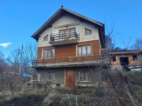 Продажба на имоти в с. Зимевица, област София - изображение 1 