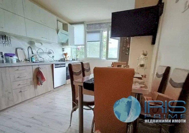 Продава 2-СТАЕН, гр. Шумен, Тракия, снимка 2 - Апартаменти - 52274612