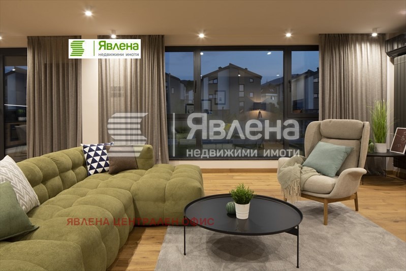 Na prodej  2 ložnice Sofia , v.z.Malinova dolina , 180 m2 | 52716091