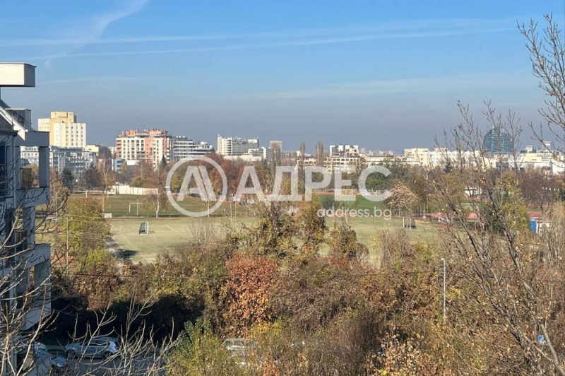 Na prodej  3+ ložnice Sofia , Malinova dolina , 275 m2 | 81827484 - obraz [3]