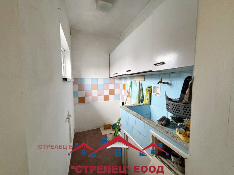 Продава КЪЩА, гр. Добрич, Христо Ботев, снимка 6 - Къщи - 52846116