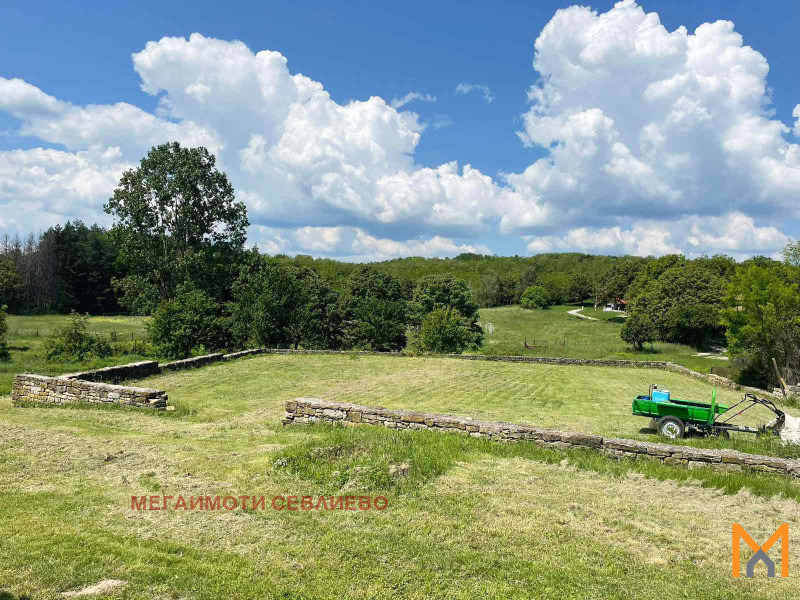 Продава ПАРЦЕЛ, с. Младен, област Габрово