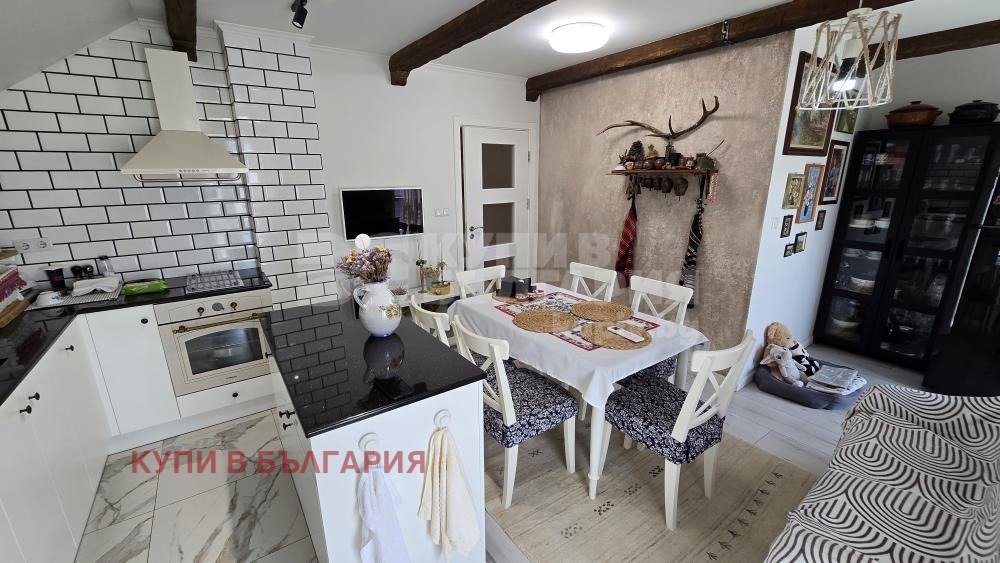 Продава 3-СТАЕН, гр. Варна, Колхозен пазар, снимка 2 - Апартаменти - 51094713