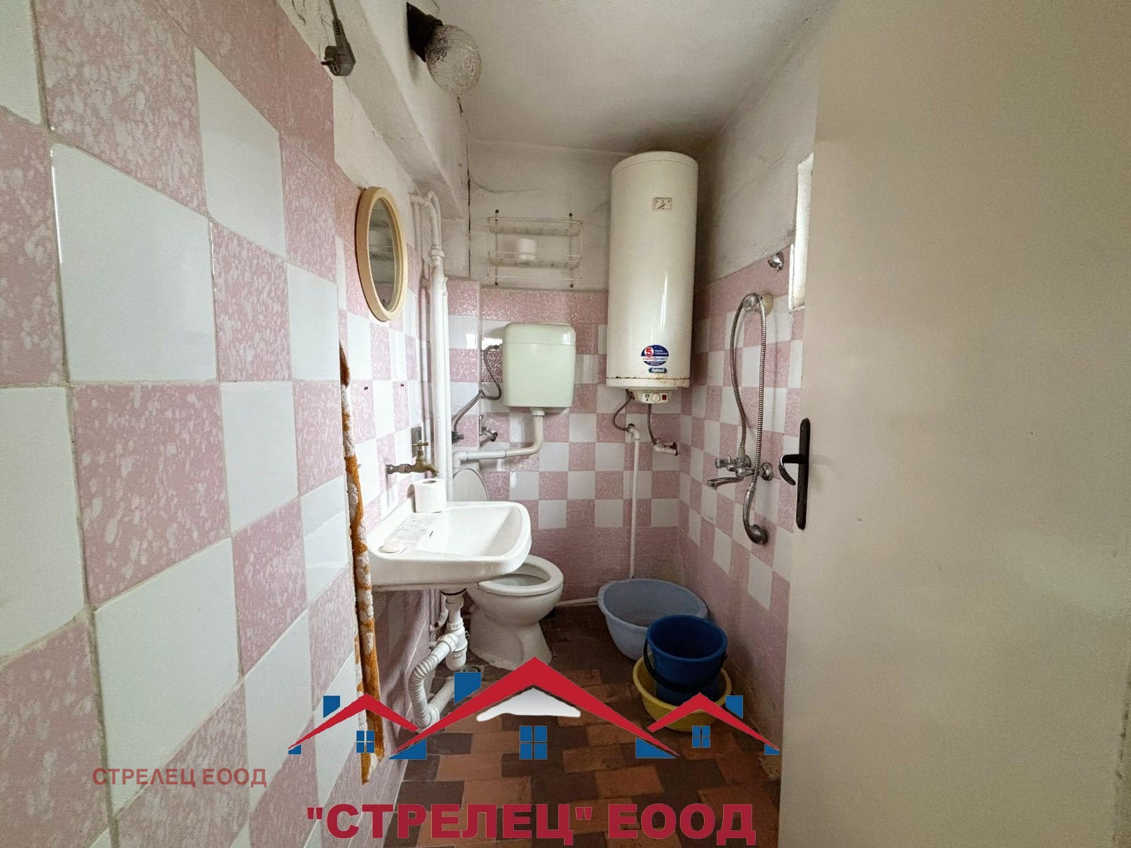 Продава КЪЩА, гр. Добрич, Христо Ботев, снимка 8 - Къщи - 54752369