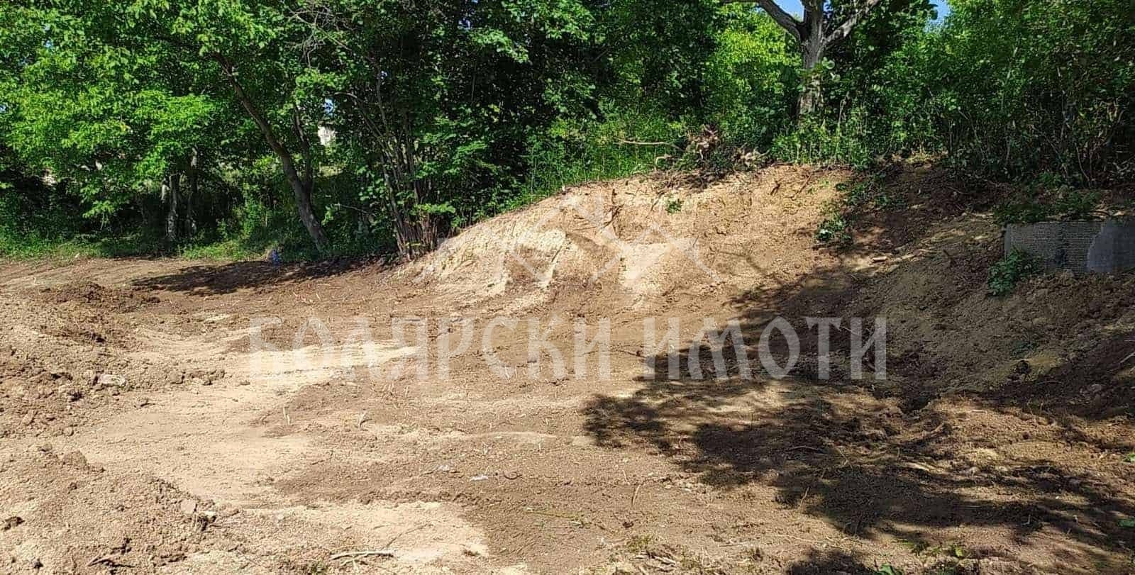 Продава ПАРЦЕЛ, с. Малки чифлик, област Велико Търново, снимка 3 - Парцели - 40194159