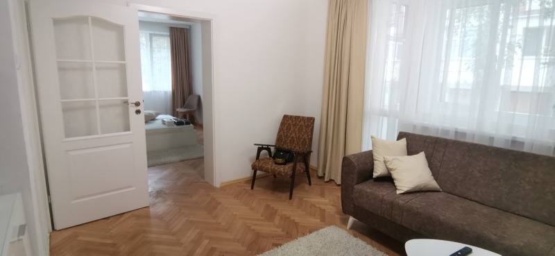 Vuokrattavana  1 makuuhuone Plovdiv , Tsentar , 60 neliömetriä | 42597348 - kuva [2]